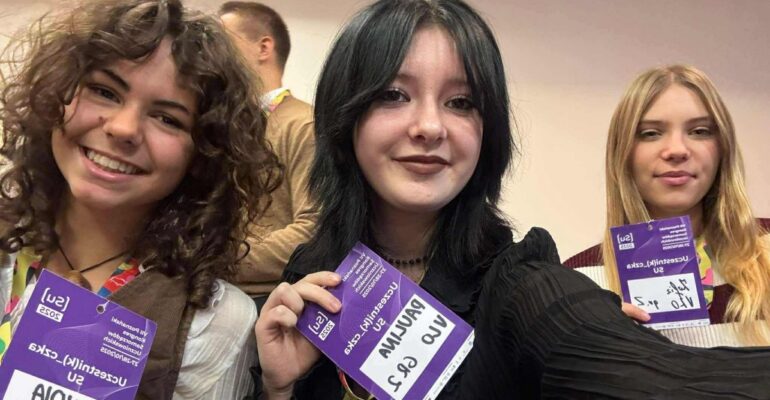 att.SRUqMagbo9LagS968Ly-5rubQErYC57KvJ58gA7Urbk