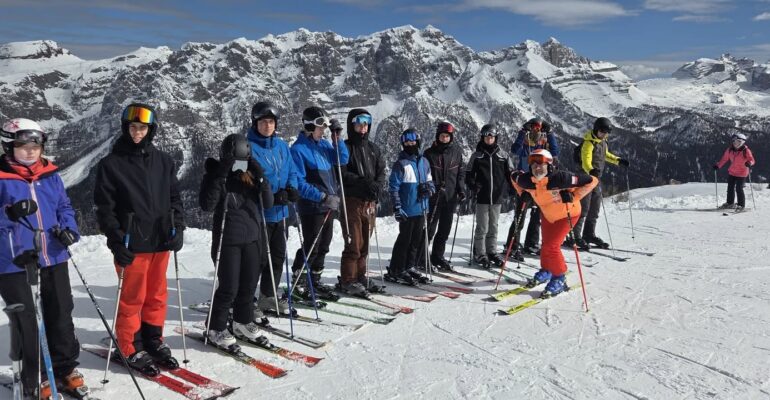 647131635_1571799161615870_1118669571602101475_n