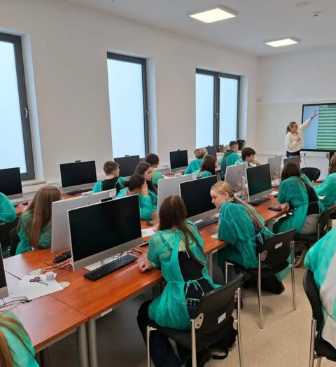 650694815_1563990962396690_6678439119955560937_n