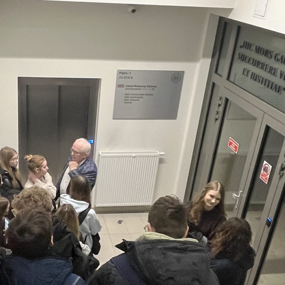 WhatsApp Image 2026-03-31 at 15.42.16