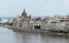 Kolejny przystanek klas 3d i 3k na trasie wycieczki - Trzy stolice…