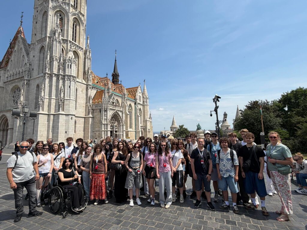 Kolejny przystanek klas 3d i 3k na trasie wycieczki - Trzy stolice…