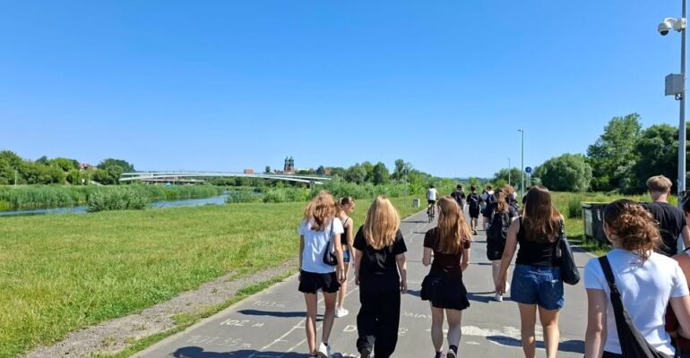 🌿🧪 To już oficjalny koniec! Klasy biologiczno-chemiczne kończą niezwykle intensywny tydzień projektowy.…