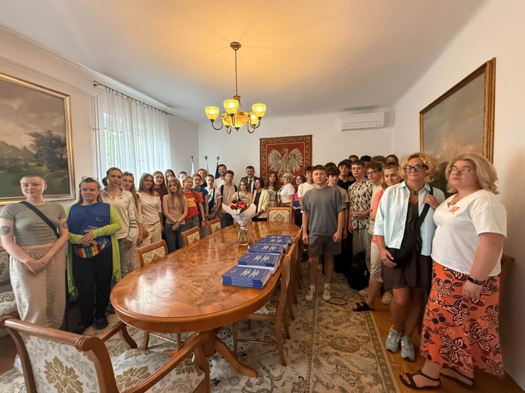 Klasa turystyczna odkrywa Słowenię 🇸🇮 W niedzielę 6.09. późnym wieczorem rozpoczęliśmy naszą…