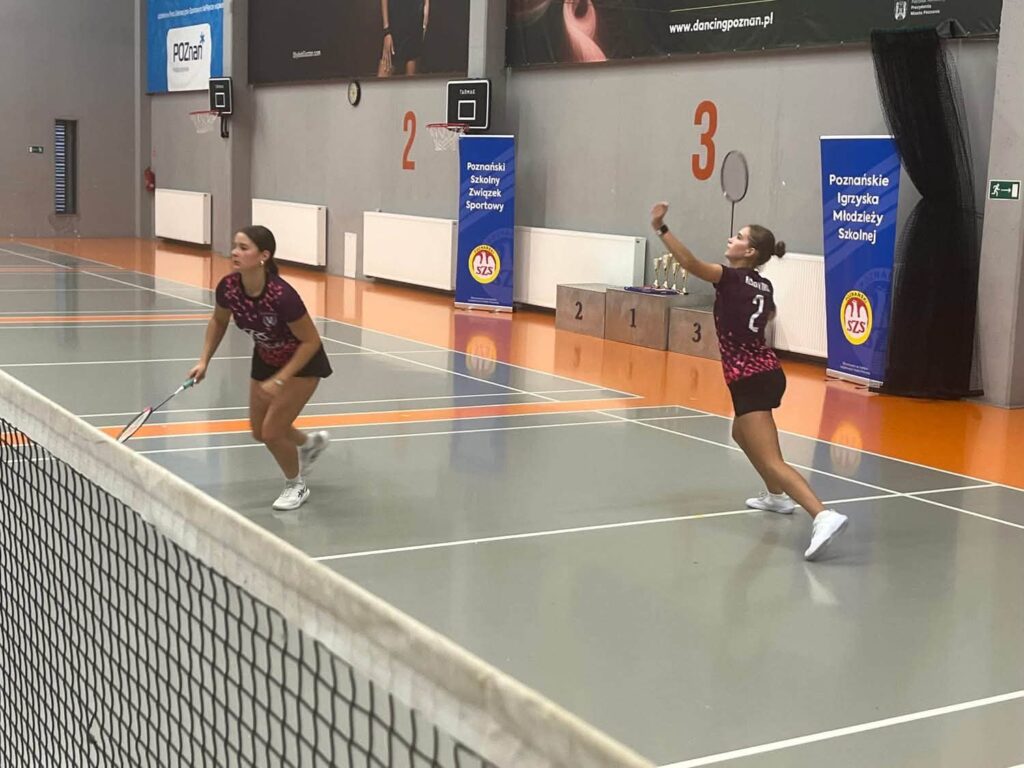 Złoto dla VLO. Nasze badmintonistki Mistrzyniami Miasta Poznania!!! Wielki sukces reprezentacji V…